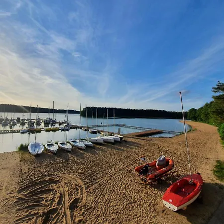 度假居 Letniskowe Lesne Na Kaszubach Z Basenem, Sauna, Balia Nad Jeziorem Wdzydzkim 博尔斯克