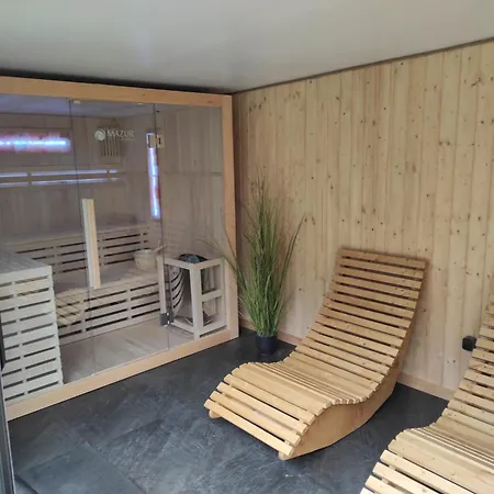 Letniskowe Lesne Na Kaszubach Z Basenem, Sauna, Balia Nad Jeziorem Wdzydzkim Дом отдыха Борск
