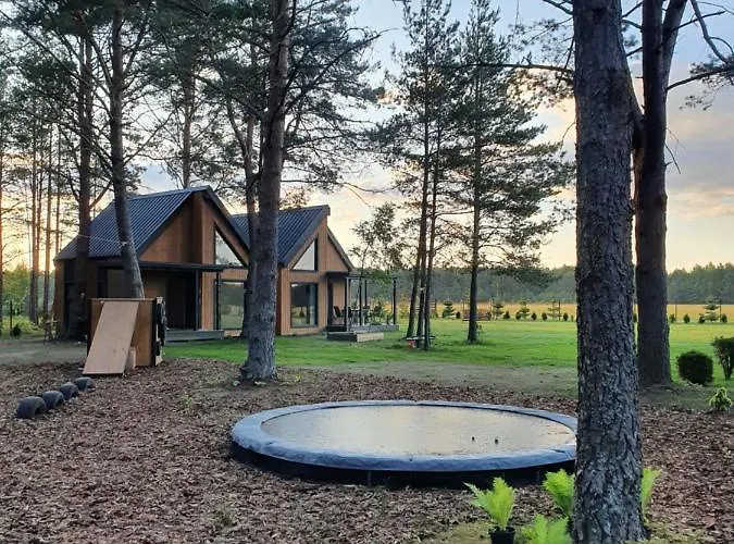 Letniskowe Lesne Nad Jeziorem Wdzydzkim Basen Sauna Balia Semesterbostad